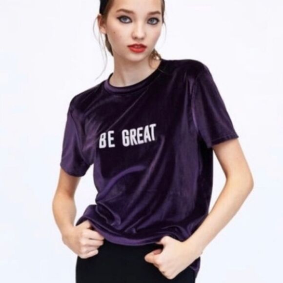 Zara Trafaluc “Be Great” Purple Velvet Short Sleeve Tee Top Size Small - Picture 9 of 9